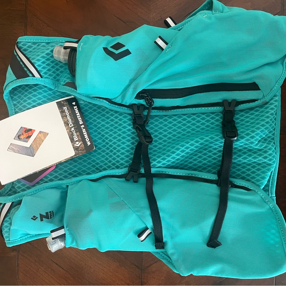 Black Diamond Women’s Distance 4 Hydration Vest - medium